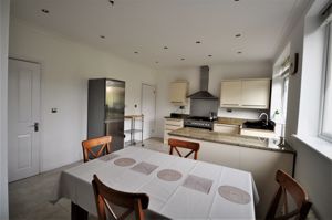 Photo 16- click for photo gallery